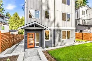 10702 Linden Ave N, Seattle, WA 98133 - Photo 4