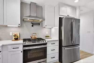 3140 Elwood Drive W, University Place, WA 98466 - Photo 12