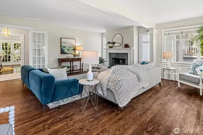 1920 NE Naomi Place, Seattle, WA 98115 - Photo 4