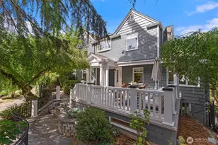 1920 NE Naomi Pl, Seattle, WA 98115 - Photo 24