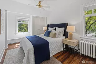 1920 NE Naomi Pl, Seattle, WA 98115 - Photo 12