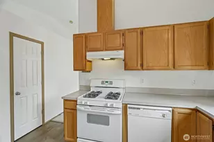 10506 63rd Dr NE, Marysville, WA 98270 - Photo 8