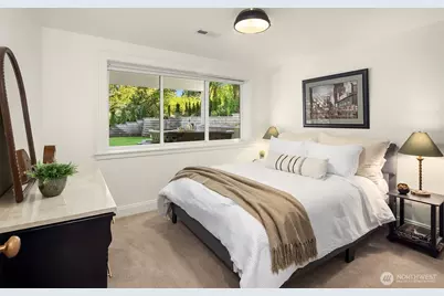 1628 184th Avenue NE, Bellevue, WA 98008 - Photo 26