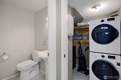 212 SW 146th Street #105, Burien, WA 98166 - Photo 16