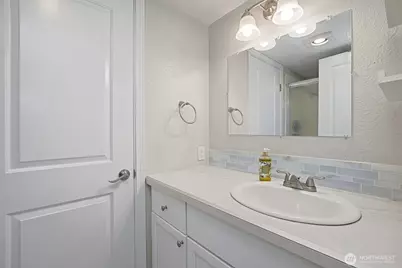 212 SW 146th Street #105, Burien, WA 98166 - Photo 22