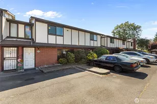 212 SW 146th St, Burien, WA 98166 - Photo 1
