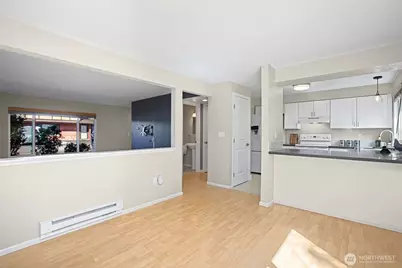 212 SW 146th Street #105, Burien, WA 98166 - Photo 8
