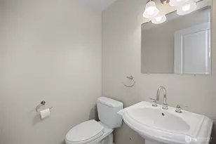 212 SW 146th St, Burien, WA 98166 - Photo 14