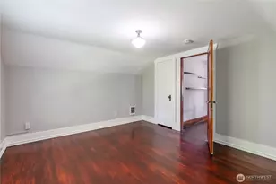 527 17th St SE, Puyallup, WA 98372 - Photo 24