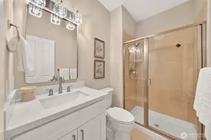 1760 30th Ave NE, Issaquah, WA 98029 - Photo 18