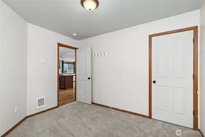 20406 7th Avenue Ct E, Spanaway, WA 98387 - Photo 18
