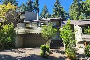 3605 93rd Ave SE, Mercer Island, WA 98040 - Photo 1