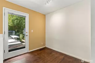 3605 93rd Ave SE, Mercer Island, WA 98040 - Photo 16