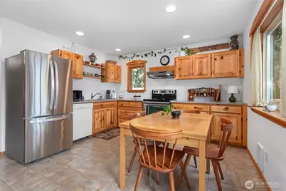 7712 Viewridge Drive, Maple Falls, WA 98266 - Photo 10