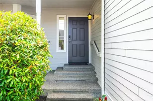 13208 162nd St Ct E, Puyallup, WA 98374 - Photo 2