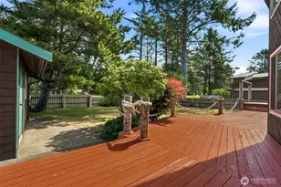 112 Canal Dr NE, Ocean Shores, WA 98569 - Photo 22