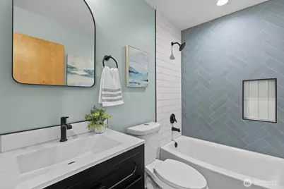 9528 28th Avenue NW, Seattle, WA 98117 - Photo 24