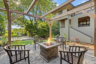 9528 28th Avenue NW, Seattle, WA 98117 - Photo 34