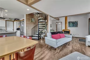 9106 Peacock Hill Ave, Gig Harbor, WA 98332 - Photo 10