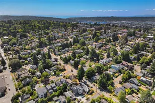 707 B N 65th St, Seattle, WA 98103 - Photo 28