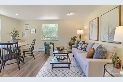 6322 18th Avenue SW, Seattle, WA 98106 - Photo 2
