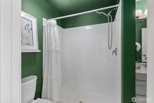 8305 Cirque Dr W, University Place, WA 98467 - Photo 18
