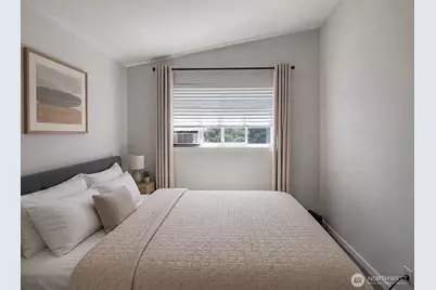 18935 47th Avenue S, SeaTac, WA 98188 - Photo 10