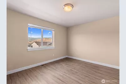 284 S Nevada, East Wenatchee, WA 98802 - Photo 30