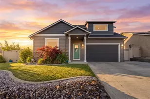 284 S Nevada, East Wenatchee, WA 98802 - Photo 1