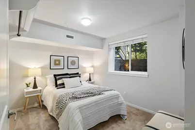 10901 124th Avenue NE #2-4, Kirkland, WA 98033 - Photo 26