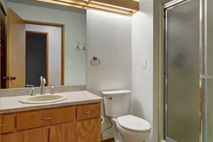 2511 S Cedar St, Tacoma, WA 98405 - Photo 18