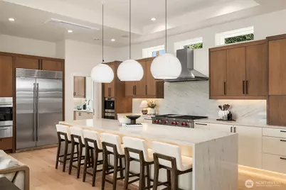 13011 SE Newport Way, Bellevue, WA 98006 - Photo 10
