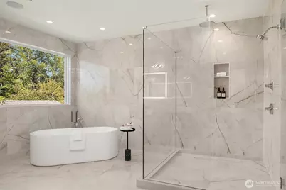 13011 SE Newport Way, Bellevue, WA 98006 - Photo 34