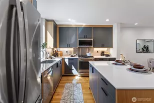 2314 Thorndyke Ave W, Seattle, WA 98199 - Photo 10