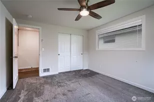 863 SE 6th Ave, Oak Harbor, WA 98277 - Photo 12