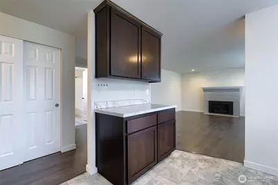 863 SE 6th Avenue, Oak Harbor, WA 98277 - Photo 6