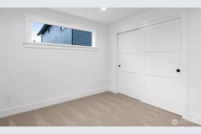 11054 2nd Avenue NW, Seattle, WA 98177 - Photo 18