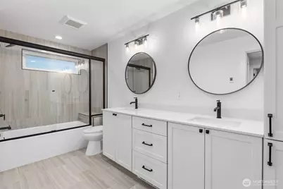 11054 2nd Avenue NW, Seattle, WA 98177 - Photo 24