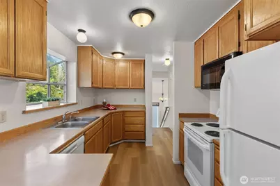 14006 52nd Avenue W, Edmonds, WA 98026 - Photo 12