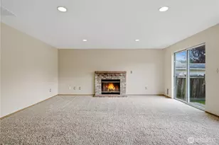 12402 107th Pl NE, Kirkland, WA 98034 - Photo 6