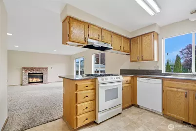 12402 107th Place NE, Kirkland, WA 98034 - Photo 10
