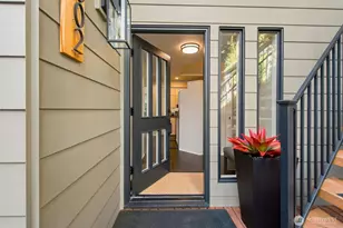 2002 West LK Sammamish Pkwy NE, Redmond, WA 98052 - Photo 16
