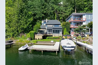 2002 W Lake Sammamish Parkway NE, Redmond, WA 98052 - Photo 1