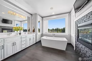 20404 Church Lake Dr E, Bonney Lake, WA 98391 - Photo 16