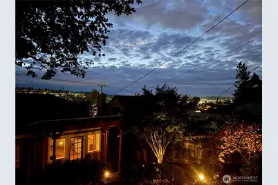 3006 11th Avenue W, Seattle, WA 98119 - Photo 32