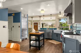 3006 11th Ave W, Seattle, WA 98119 - Photo 10