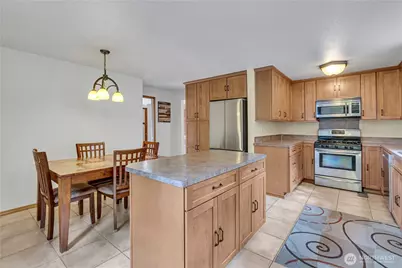530 Forrest Park Drive, Fircrest, WA 98466 - Photo 6