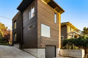 1105 Yakima Ave S, Seattle, WA 98144 - Photo 2