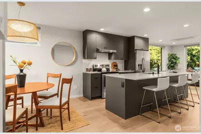 1105 Yakima Avenue S, Seattle, WA 98144 - Photo 12