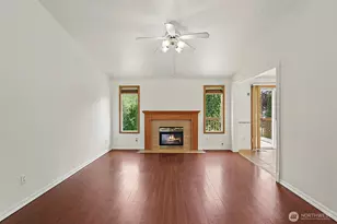 3011 12th St Pl SW, Puyallup, WA 98373 - Photo 6